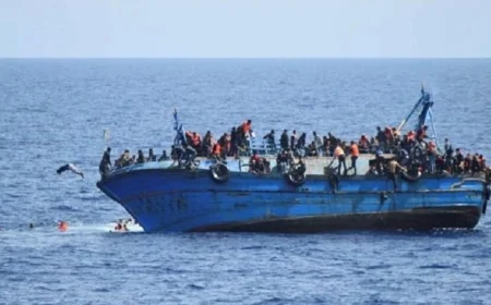 اختفاء 61 مهاجراً سودانياً في حادث انقلاب قارب قرب سواحل ليبيا