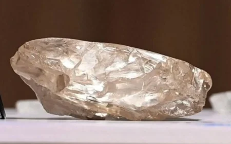 ماسة نادرة بحجم هائل تستعد للعرض في متحف جنوب افريقيا
