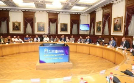 صور وزير الشباب ومحافظ القاهرة يطلقان مبادرة الكيانات في الشارع لتعزيز التفاعل المجتمعي