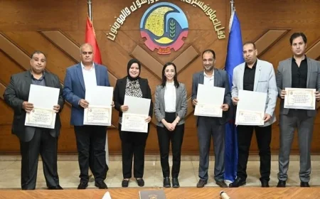 محافظ البحيرة تكرم أبرز القيادات المتميزة في البرامج التدريبية بسقارة