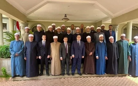 سفير مصر ببوركينا فاسو يرحب بـ 25 مبعوثًا من الأزهر الشريف في لقاء مميز