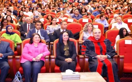 وزيرة التضامن الاجتماعي تشارك في احتفال تخرج طالبات كلية رمسيس للبنات