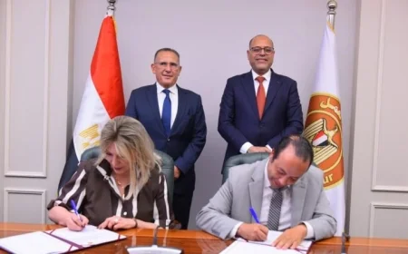 وزير العمل يوقع بروتوكول تعاون استراتيجي مع الاتحاد المصري للغرف السياحية