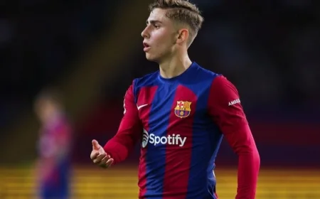 إصابة فيرمين لوبيز تؤرق خطط برشلونة