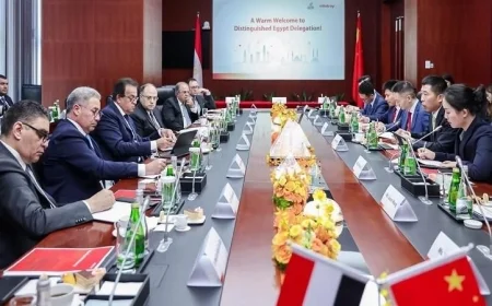 بالصور وزير الصحة يتعاون مع شركة ميندراي لبدء تصنيع الأجهزة الطبية محليا