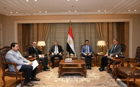 وزير الرياضة يناقش استضافة الفعاليات الدولية مع رئيس اتحاد الفروسية