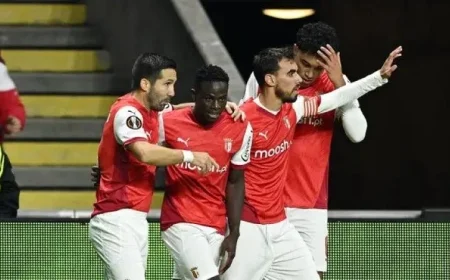 سبورتينج براجا ينتصر على فاينورد بفضل هدف حاسم من نافارو