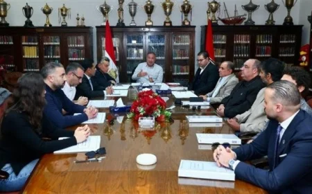 الأهلي يتخذ إجراءات قانونية ضد مدحت شلبي بتقديم بلاغ للنائب العام والمجلس الأعلى للإعلام