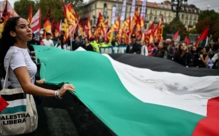 إيطاليا تشهد تظاهرات ضخمة واحتجاجات أمام القنصلية الإسرائيلية في باري تضامناً مع غزة