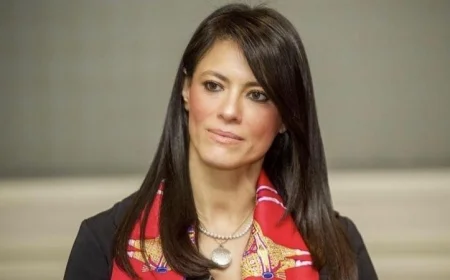 المشاط وعبد اللطيف يناقشان آخر مستجدات تنفيذ الخطة الاستثمارية في قطاع التعليم