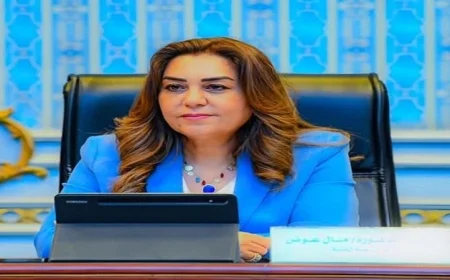 د. منال عوض تدعو المحافظات لتطبيق حازم للمواعيد الشتوية وتكثيف الحملات