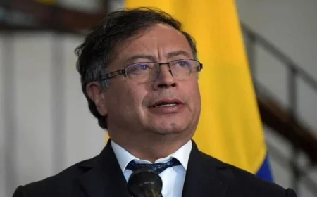 الرئيس الكولومبي يدعو لمحاكمة ترامب جنائيا بسبب استهدافه للقوارب في البحر الكاريبي