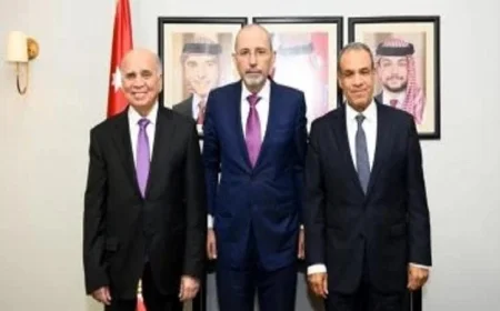 مشاركة وزير الخارجية في اجتماع التعاون الثلاثي بين مصر والأردن والعراق تعزز الشراكة الاستراتيجية