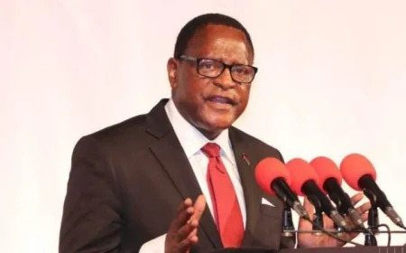 رئيس مالاوي يقر بالهزيمة قبل إعلان نتائج الانتخابات النهائية