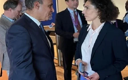 وزير الخارجية يُشيد بالتقدم في العلاقات بين مصر والاتحاد الأوروبي