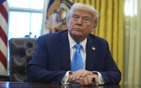 ترامب يسعى لزيادة اتهام خصومه بعد استهداف كومي