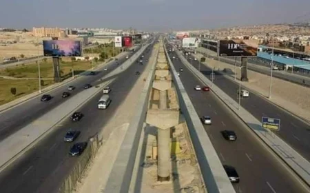 انسياب مروري بمعظم محاور القاهرة واستمرار التحويلات بمحيط شارع 26 يوليو