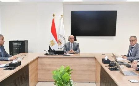 وزير الري يبحث مقترحات مشروع تطوير نظام الري في وادي النقرة