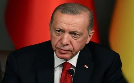 أردوغان يؤكد دعم تركيا لجهود إدخال المساعدات إلى غزة في محادثات مع رئيس وزراء إسبانيا