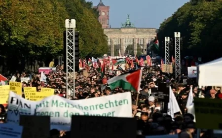 آلاف المشاركين في تظاهرة برلين يطالبون بإنهاء الحرب في غزة