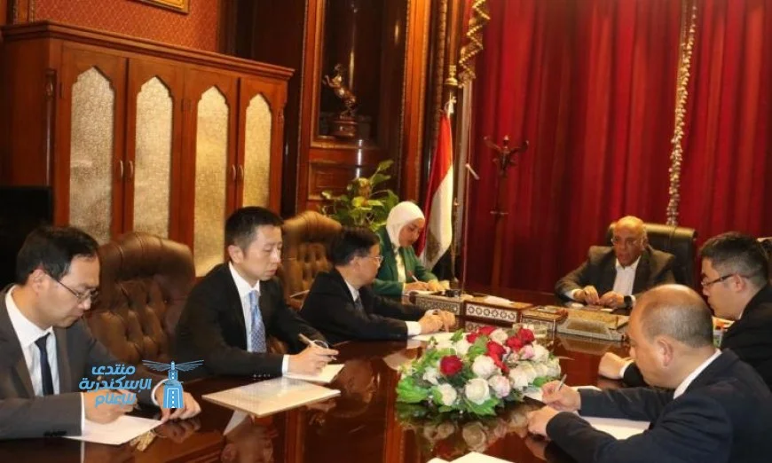تعزيز التعاون الزراعي بين مركز بحوث الصحراء ووفد صيني