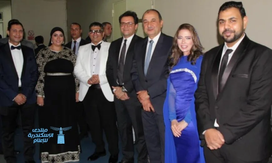 وزير الثقافة يحضر حفل النجم محمد ثروت احتفالاً بالمولد النبوي الشريف بالصور