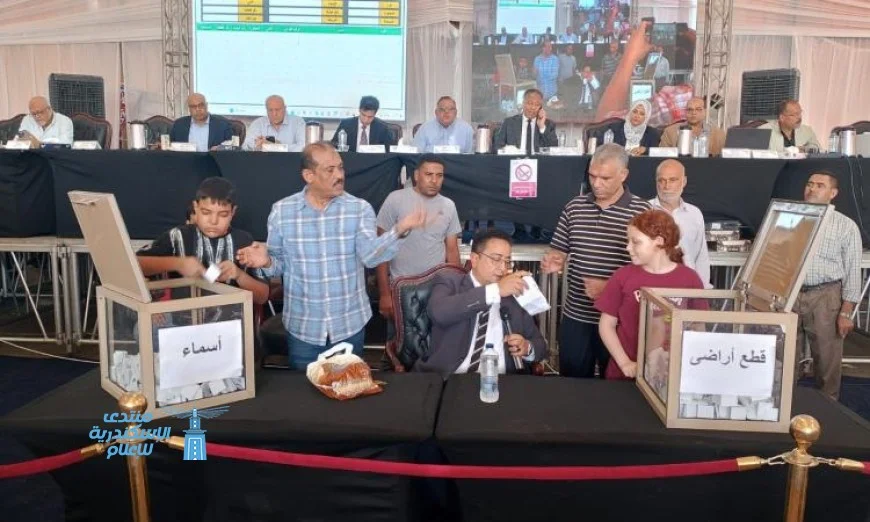 وزير الإسكان يعلن عن تخصيص 568 قطعة أرض في مدينة الشروق اليوم