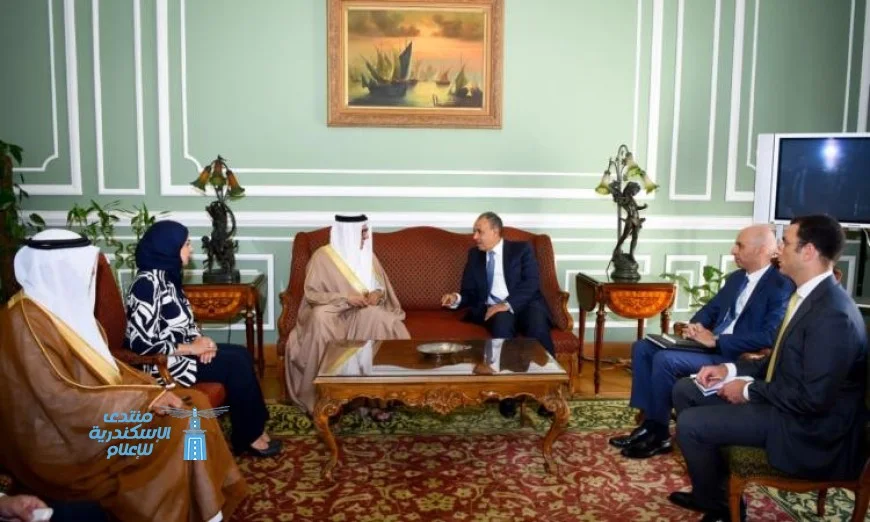 وزير الخارجية يلتقي بنظيره البحريني لبحث تعزيز التعاون المشترك بين البلدين