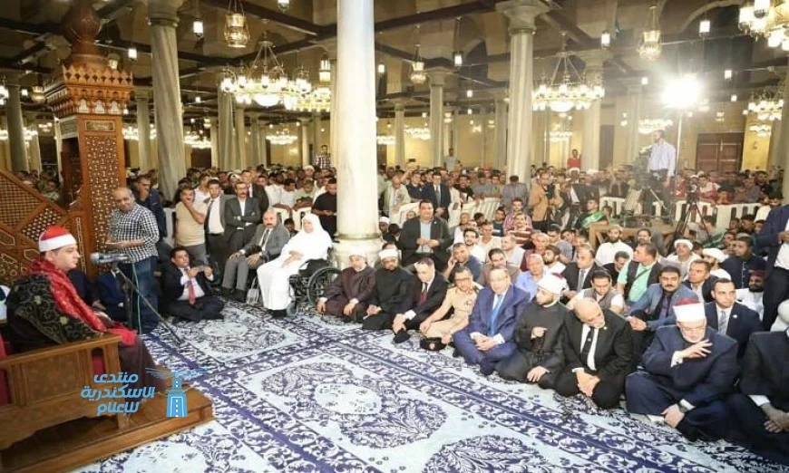 وزير الأوقاف يشارك في احتفالات الطرق الصوفية بمناسبة المولد النبوي الشريف