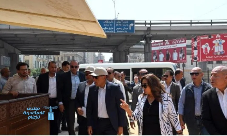 صور: مدبولي يتابع تقدم تطوير سوق العتبة في قلب القاهرة