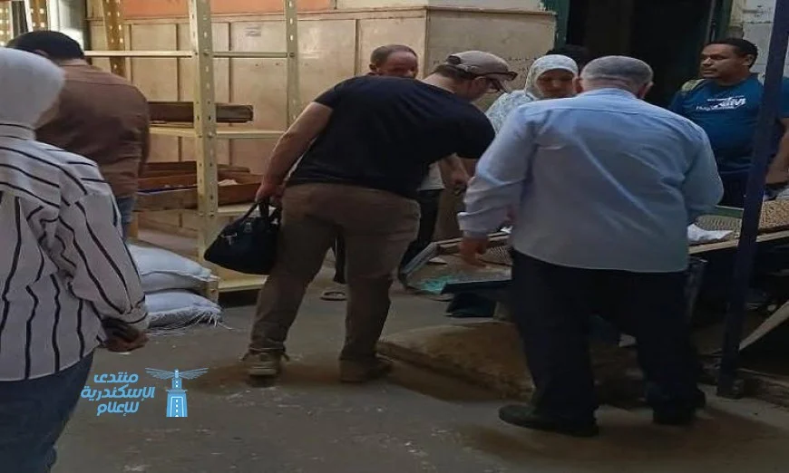 ضبط 6.5 طن مواد غذائية منتهية الصلاحية في محافظة المنوفية