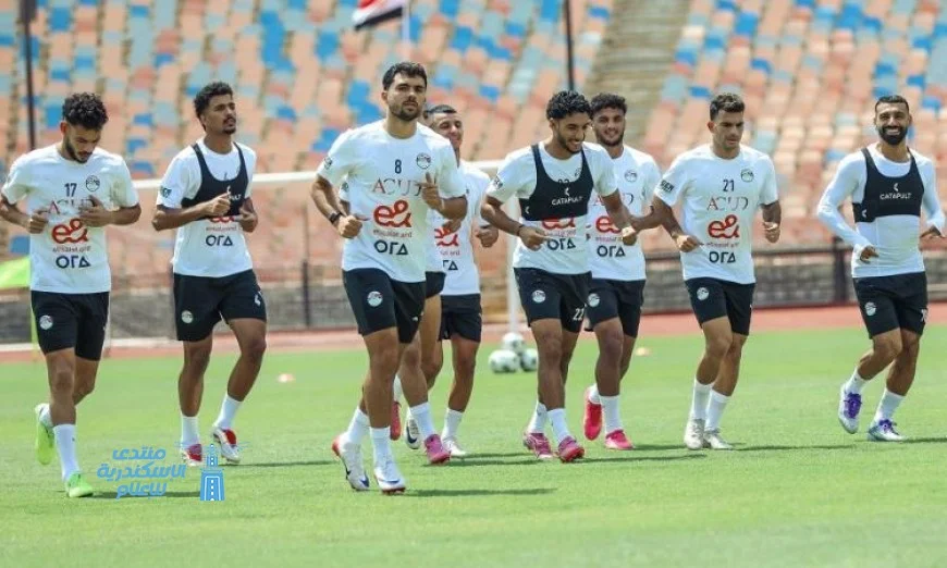 المنتخب الوطني لكرة القدم يستعد بقوة في مرانه الأخير قبل السفر إلى بوركينا فاسو
