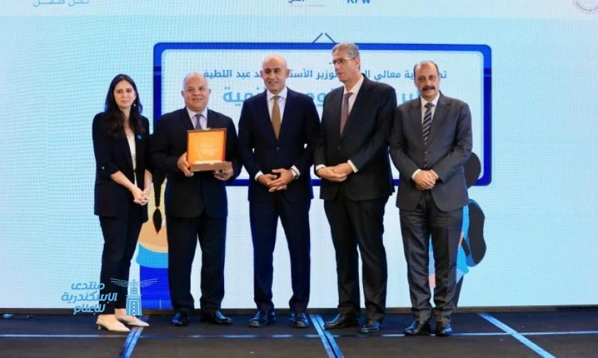 وزير التعليم يشارك في احتفالية نجاح برنامج تطوير مهارات اللغة العربية