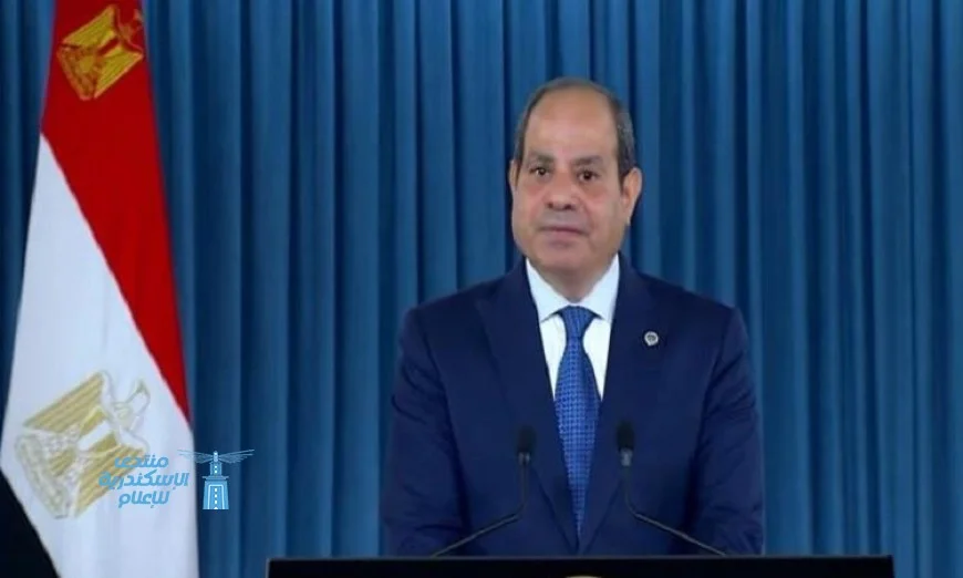 الرئيس يناقش تعزيز الشراكة الثنائية مع قائد القيادة المركزية الأمريكية لتحقيق التعاون الأمثل
