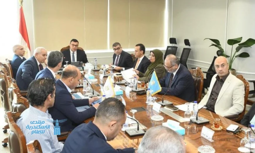 الشربيني يواصل متابعة تسويق وتسليم المشروعات والفرص الاستثمارية الواعدة في المدن الجديدة