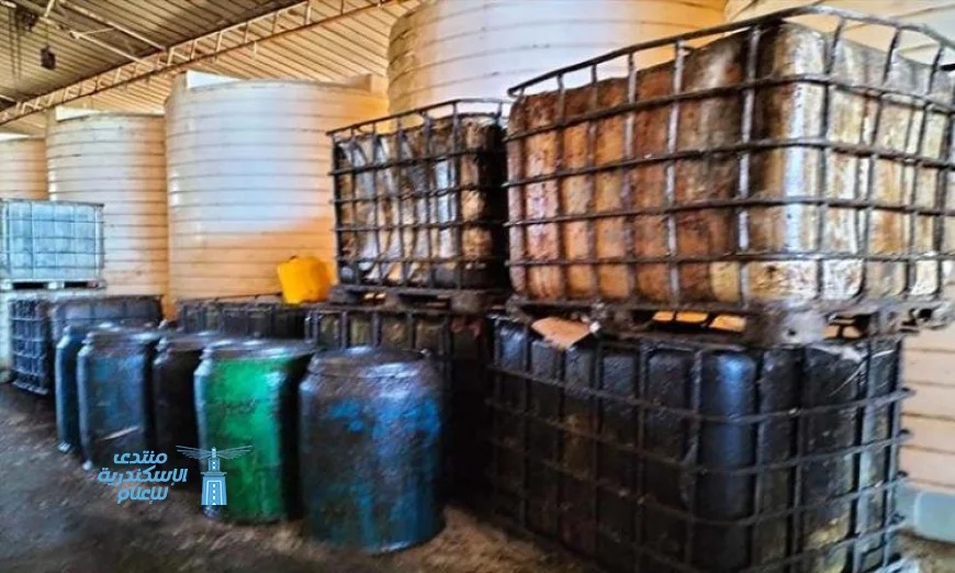 ضبط ٨ أطنان منتجات غذائية فاسدة وإغلاق منشأة غير مرخصة لإعادة تعبئة الزيوت