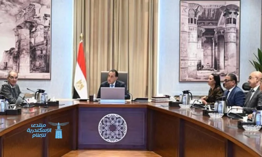 مدبولي يتابع خطوات تفعيل الربط الإلكتروني بين التأمين الاجتماعي وإدارة المرور