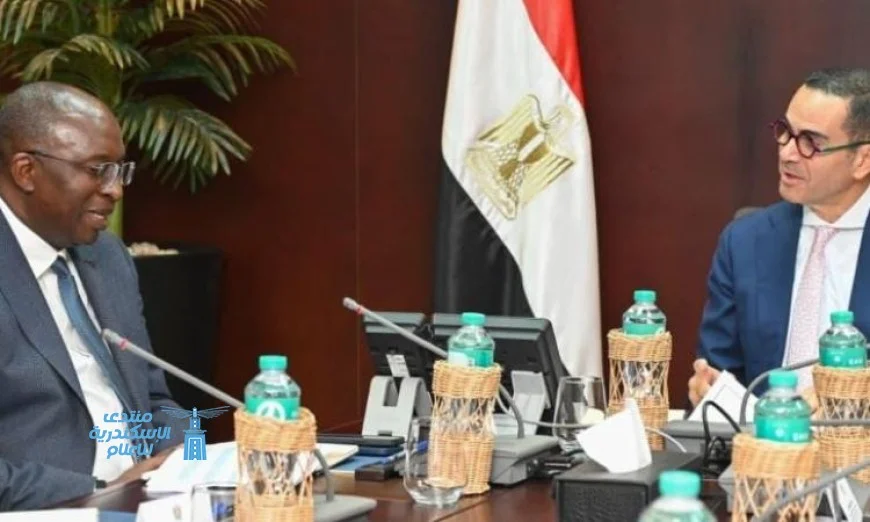 وزير الاستثمار يبحث تعزيز التعاون مع وفد البنك الدولي لفرص تنموية جديدة