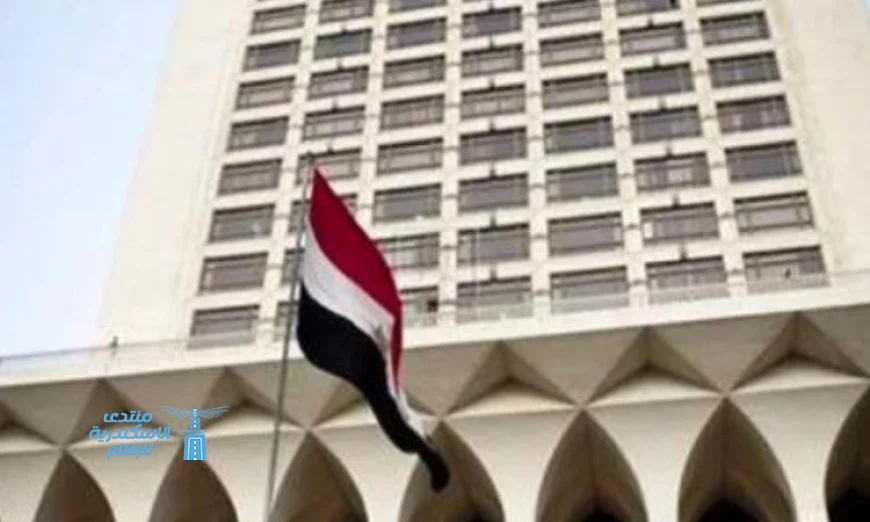 الخارجية تدعو شباب مصر للتأكد من مصداقية عقود العمل بالخارج لتحاشي المخاطر