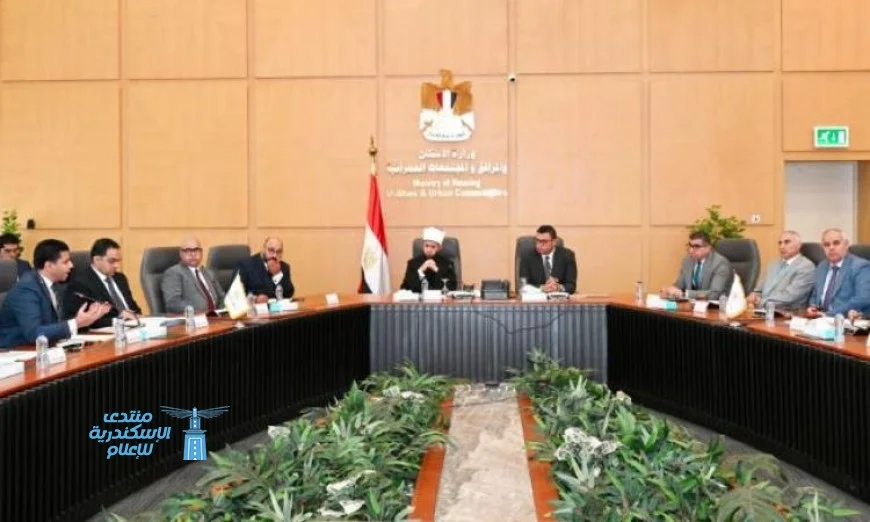 وزيرا الإسكان والأوقاف يتبادلان الرؤى حول التعاون المشترك بين الوزارتين