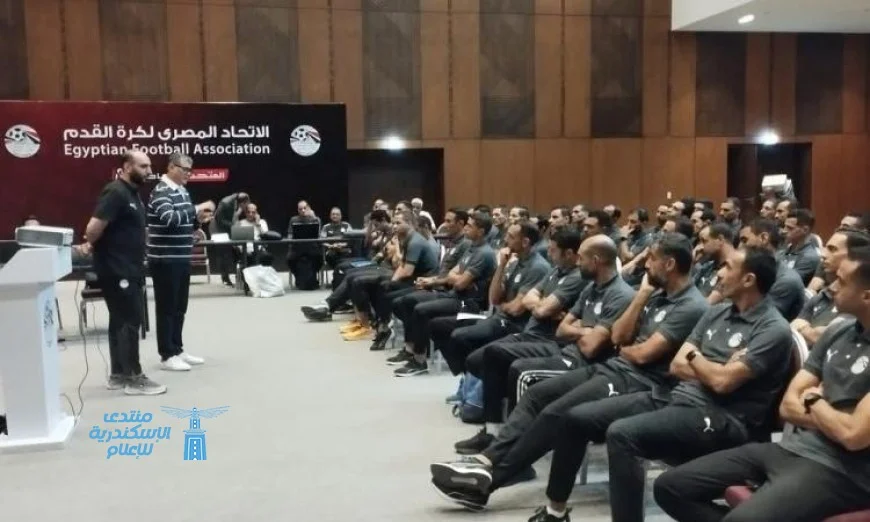 اجتماع أوسكار رويز بحكام الدوري الممتاز قبل الجولة السادسة يثير الاهتمام
