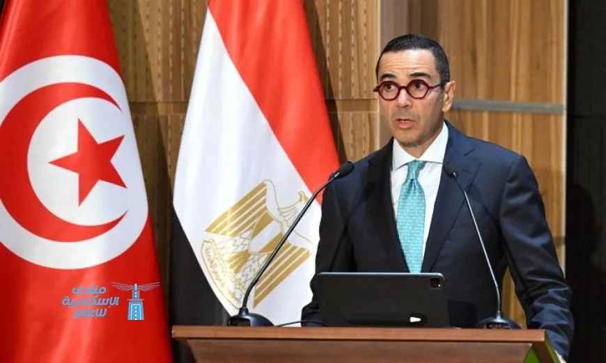 الخطيب يحث رجال الأعمال للاستفادة من الفرص في المنتدى الاقتصادي القادم