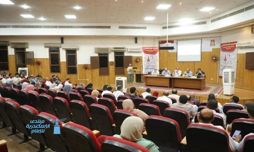 اجتماع نائب وزير الصحة مع مديري المنشآت الصحية في الوادي الجديد لبحث التطورات الصحية
