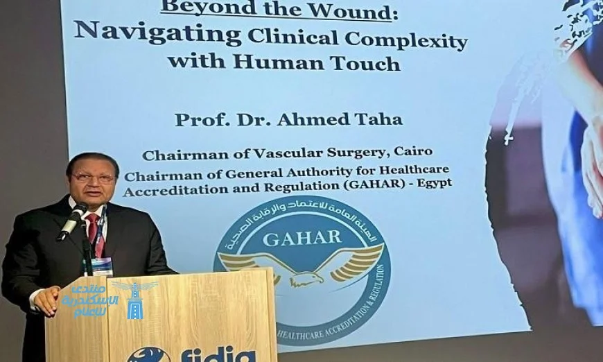 رئيس الرقابة الصحية يقدم التجربة المصرية في إدارة الجروح في مؤتمر إيطاليا