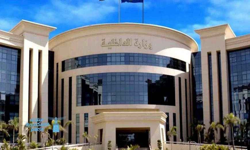 وزير الداخلية يوضح: تفاصيل حادثة تجاوز مسلكي لقريب شرطي في قسم شرطة بالقاهرة