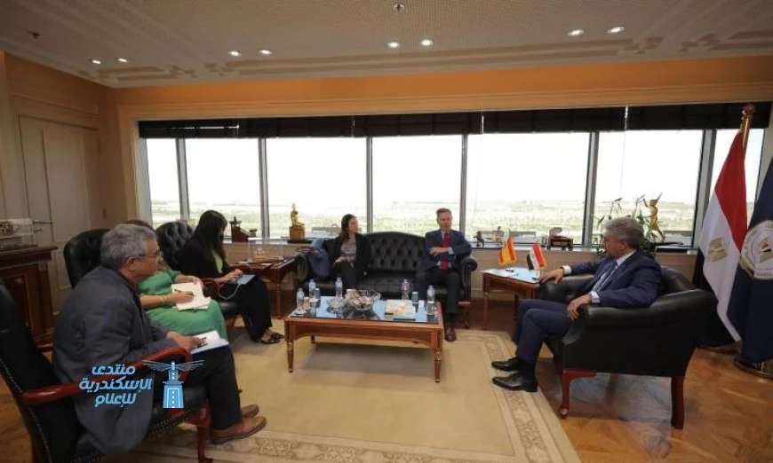 وزير السياحة يلتقي سفير إسبانيا بالقاهرة لبحث تعزيز التعاون السياحي