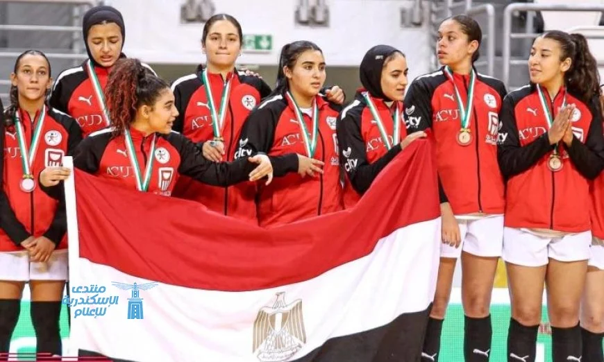 التهاني من القومي للمرأة لمنتخب مصر للشابات على انتصارهن ببطولة إفريقيا لكرة اليد