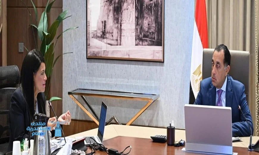 مدبولي يشدد على الالتزام بالسقف المالي لاستثمارات الدولة العامة في مصر