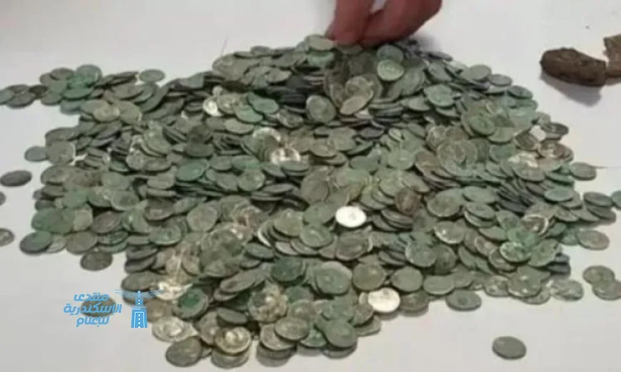 اكتشاف كنز أثري مذهل يعود إلى 1900 عام في منزل برومانيا