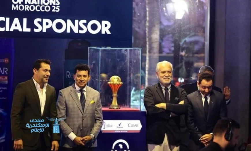 وزير الشباب والرياضة يشارك في احتفالية استقبال كأس الأمم الإفريقية في مصر